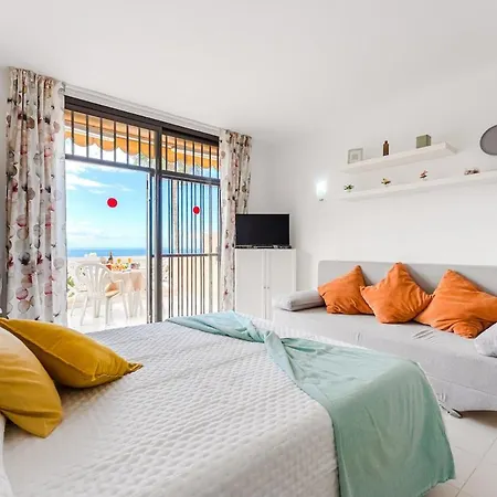 Bright In Costa Adeje (Tenerife)